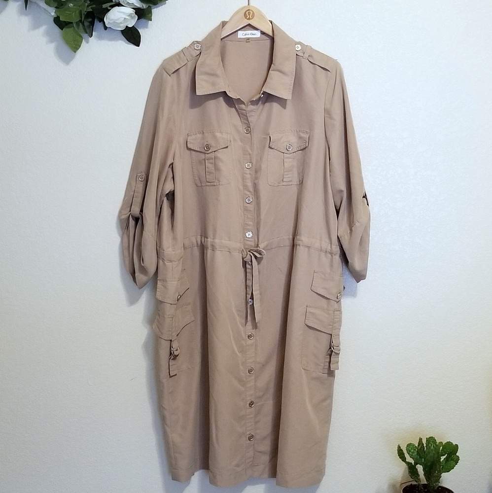 ▪️Calvin Klein Casual Dress